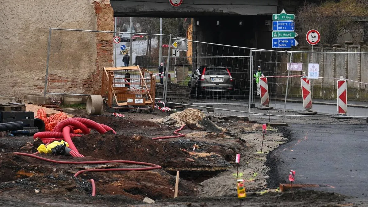 stredocesky-kraj-saha-na-jednu-z-nejrusnejsich-cest-u-prahy-ridici-se-musi-pripravit-na-omezeni