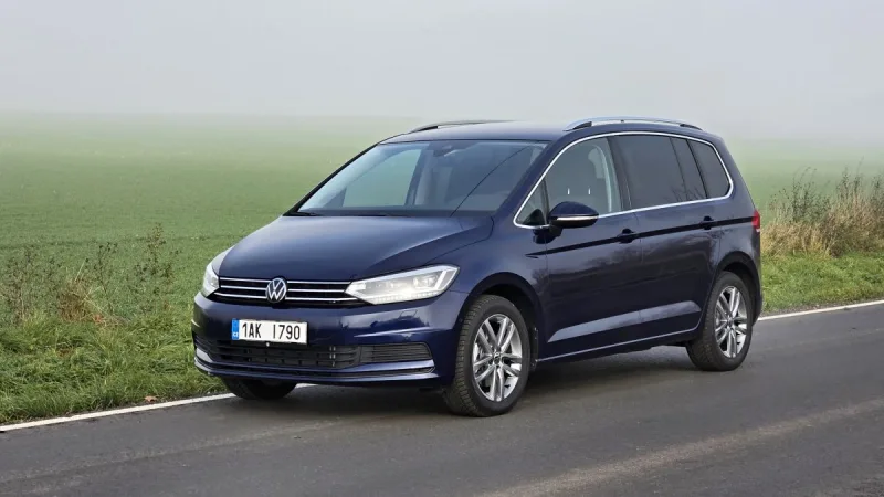 Test Volkswagen Touran 1.5 TSI DSG | 2025