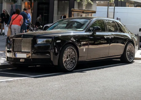 rolls-royce-phantom-kola-rolex-novitec