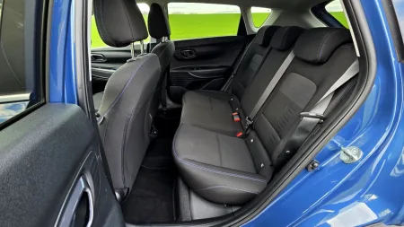 test-hyundai-bayon-1-0-t-gdi-dct-2025-23