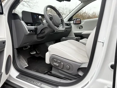 test-hyundai-ioniq-5-power-84-kwh-awd-elektromobil-2025-14