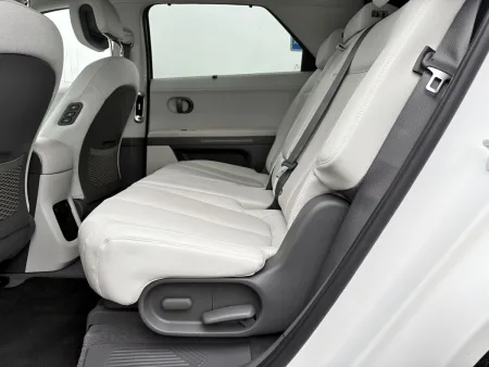 test-hyundai-ioniq-5-power-84-kwh-awd-elektromobil-2025-22