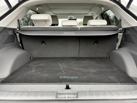 test-hyundai-ioniq-5-power-84-kwh-awd-elektromobil-2025-27