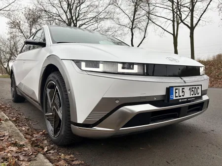 test-hyundai-ioniq-5-power-84-kwh-awd-elektromobil-2025-3