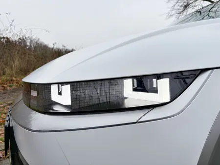 test-hyundai-ioniq-5-power-84-kwh-awd-elektromobil-2025-9