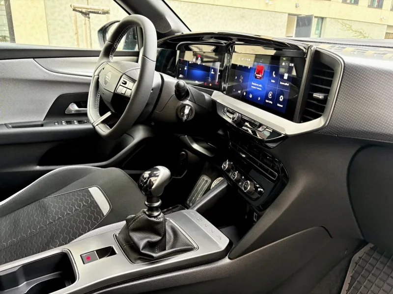 test-2025-opel-mokka-15