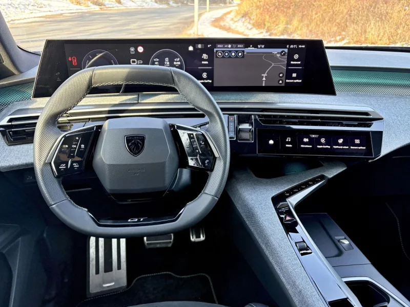 test-peugeot-5008-gt-hybrid-145-e-dcs6-2025-47