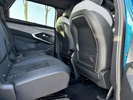 test-peugeot-5008-gt-hybrid-145-e-dcs6-2025-53