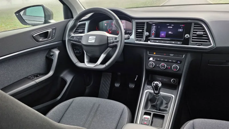 test-seat-ateca-1-5-tsi-110-kw-2025-22