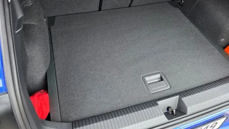 test-volkswagen-t-roc-1-5-etsi-110-kw-dsg-2025-26