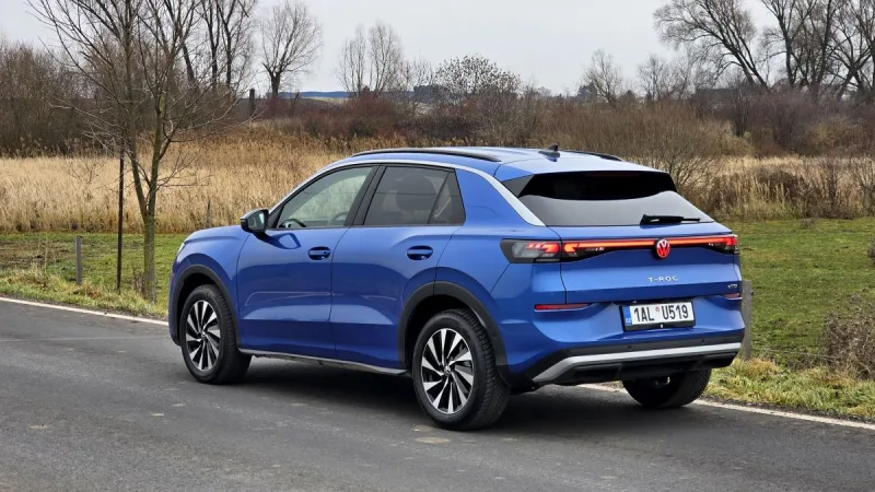 test-volkswagen-t-roc-1-5-etsi-110-kw-dsg-2025-4
