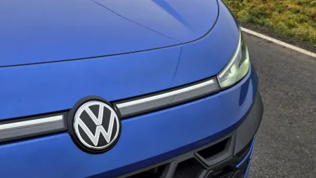 test-volkswagen-t-roc-1-5-etsi-110-kw-dsg-2025-8