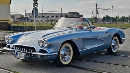 1959-chevrolet_corvette_c1-aukce-ministerstvo_vnitra-cenza-1