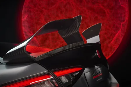 2026-alfa-romeo-giulia-quadrifoglio-luna-rossa-7