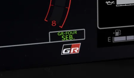 toyota-gr-yaris-sebastien-ogier-9x-world-champion-edition-11