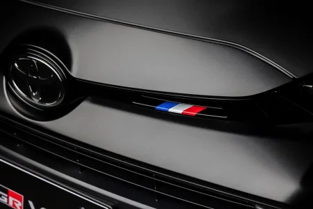 toyota-gr-yaris-sebastien-ogier-9x-world-champion-edition-4