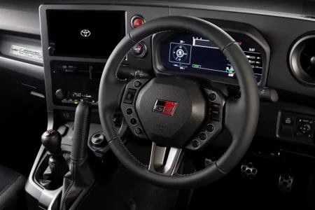 toyota-gr-yaris-sebastien-ogier-9x-world-champion-edition-6