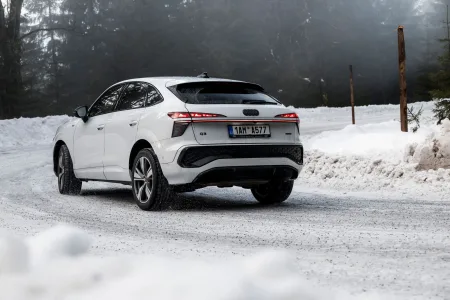 2026-audi-q3-sportback-tfsi-quattro-10