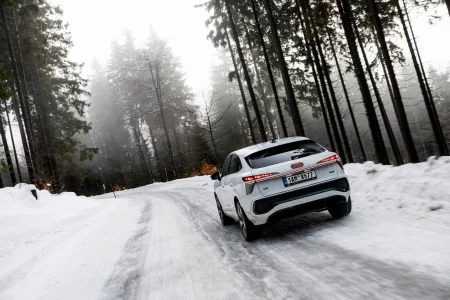 2026-audi-q3-sportback-tfsi-quattro-11