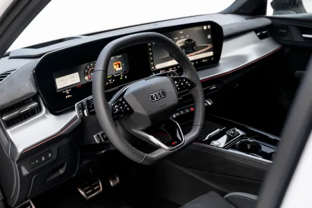 2026-audi-q3-sportback-tfsi-quattro-12