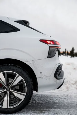 2026-audi-q3-sportback-tfsi-quattro-6