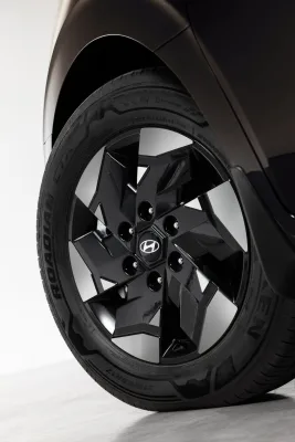 2026-hyundai-staria-electric-6