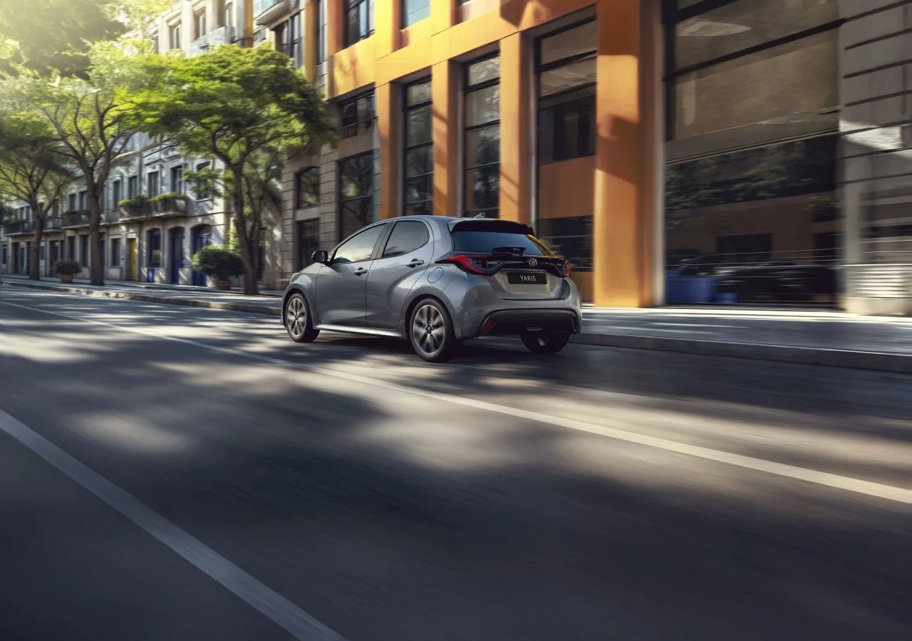 2026-toyota_yaris-2