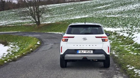 test-opel-frontera-hybrid-edition-1-2-turbo-2026-5