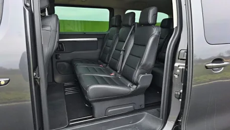 test-citroen-spacetourer-xl-2-2-bluehdi-180-eat8-2026-20