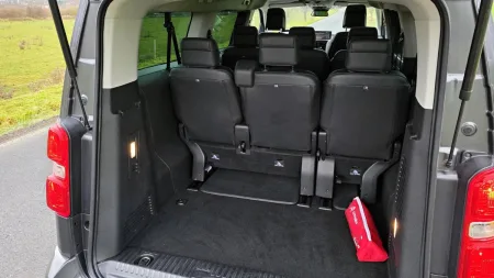 test-citroen-spacetourer-xl-2-2-bluehdi-180-eat8-2026-24