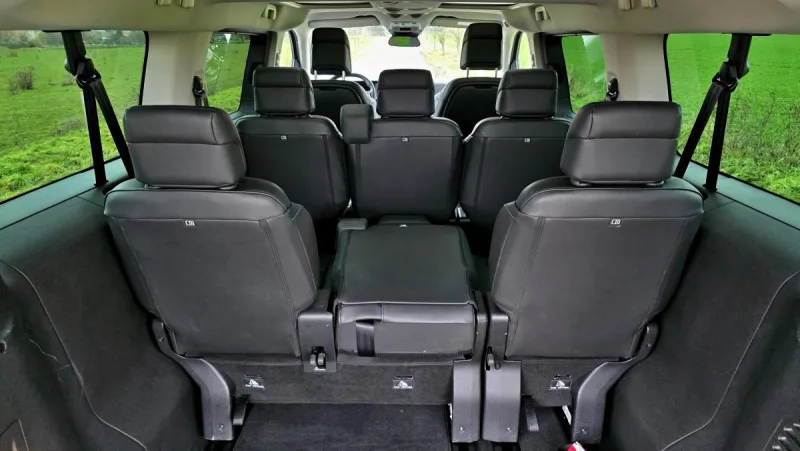 test-citroen-spacetourer-xl-2-2-bluehdi-180-eat8-2026-25