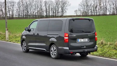 test-citroen-spacetourer-xl-2-2-bluehdi-180-eat8-2026-4