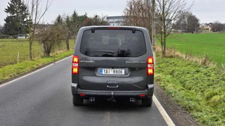 test-citroen-spacetourer-xl-2-2-bluehdi-180-eat8-2026-5