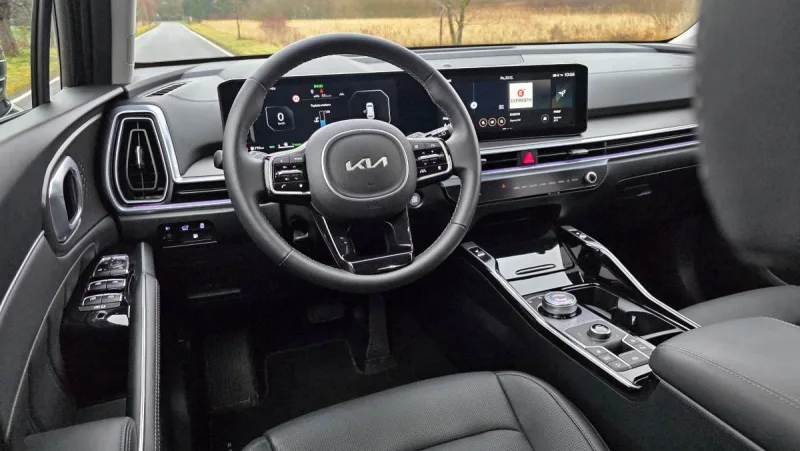 test-kia-sorento-phev-4x4-16-t-gdi-gpf-6at-7s-premium-2026-16