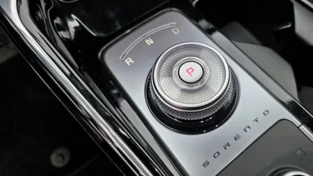 test-kia-sorento-phev-4x4-16-t-gdi-gpf-6at-7s-premium-2026-22