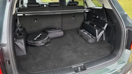 test-kia-sorento-phev-4x4-16-t-gdi-gpf-6at-7s-premium-2026-29