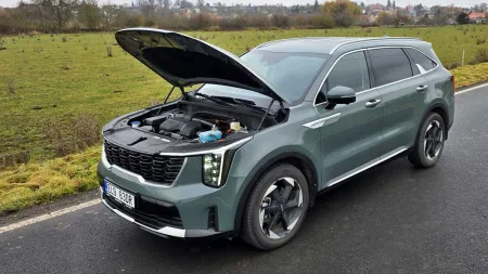 test-kia-sorento-phev-4x4-16-t-gdi-gpf-6at-7s-premium-2026-32