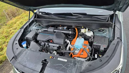 test-kia-sorento-phev-4x4-16-t-gdi-gpf-6at-7s-premium-2026-33