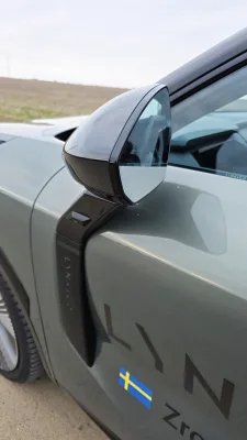 test-lynk-co-08-plug-in-hybrid-2026-13