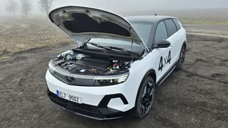 test-opel-grandland-electric-4x4-elektromobil-2026-32