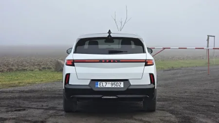 test-opel-grandland-electric-4x4-elektromobil-2026-8