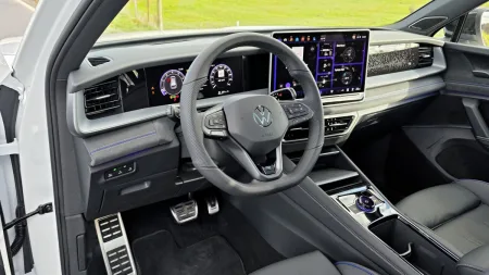 test-volkswagen-tayron-r-line-people-20-tsi-195-kw-4motion-2026-15