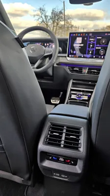 test-volkswagen-tayron-r-line-people-20-tsi-195-kw-4motion-2026-27