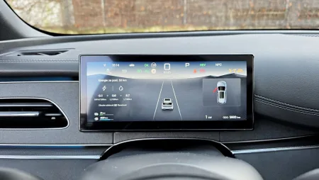 test-byd-seal-6-dm-i-touring-plug-in-hybrid-2026-18