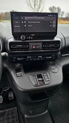 test-citroen-berlingo-xl-max-diesel-130k-automatic-2025-17