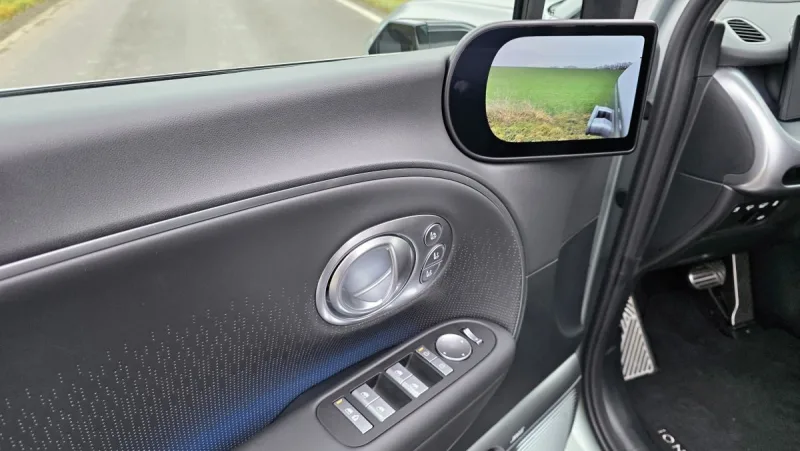 test-hyundai-ioniq-9-performance-elektromobil-2026-19