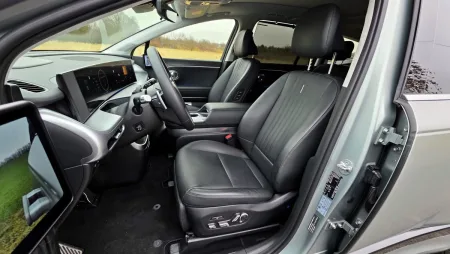 test-hyundai-ioniq-9-performance-elektromobil-2026-26