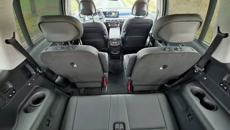 test-hyundai-ioniq-9-performance-elektromobil-2026-37