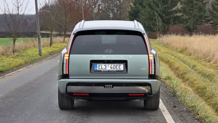 test-hyundai-ioniq-9-performance-elektromobil-2026-6