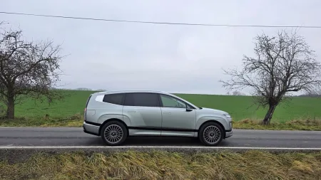 test-hyundai-ioniq-9-performance-elektromobil-2026-8